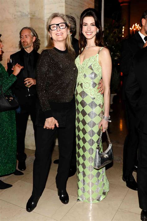 meryl streep prada bag|meryl streep and anne hathaway.